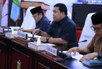 Ketua DPRD Hutri Randa, S.Sos.,MM didampingi Wakil Ketua I Hardizal, S.Sos.,MH dan dihadiri para Anggota Badan Musyawarah, Sekwan Heri Amperawanto, SE.,M.Si beserta jajarannya serta Alat Kelengkapan Dewan lainnya