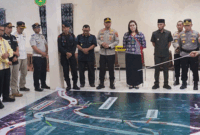 Kasat Lantas Polres Padang Panjang, AKP Pifzen Finot menjelaskan skema buka tutup jalan Lembah Anai, Sumbar.