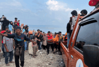 Evakuasi korban tenggelam di adalah  Singkarak