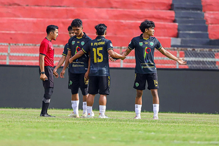 PSPP vs PSLA Sicincin bermain imbang 1-1 pada pertandingan leg pertama Liga 4 Sumbar.