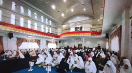 Jamaah calon haji Kabupaten Pasaman Barat, Sumatera Barat melaksanakan manasik haji tingkat kabupaten di Aula Kantor Bupati Pasaman Barat, Rabu (25/3/2026). ANTARA/Altas Maulana