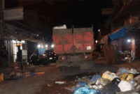 pengangkutan sampah di pasar tanjung bajure