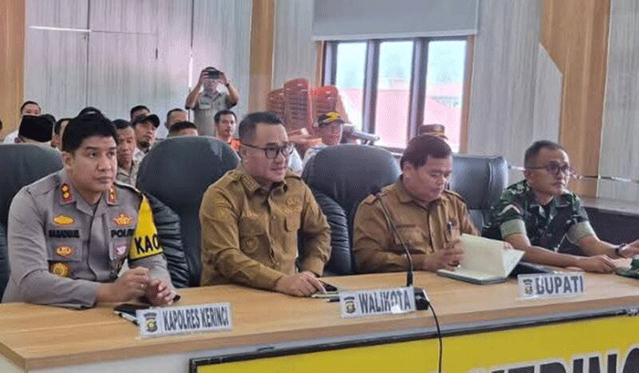 Wali Kota Sungai Penuh, Alfin, S.H, mengikuti Rapat Koordinasi (Rakor)