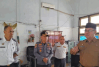 Asisten I Setda Sungai Penuh, Dianda Putra Ditunjuk Wako Alfin Jabat Plt Kadis Perhubungan. Foto : Dianda Putra mulai masuk kantor Dinas Perhubungan Kota Sungai Penuh paska Mundurnya Ledi Seprinal