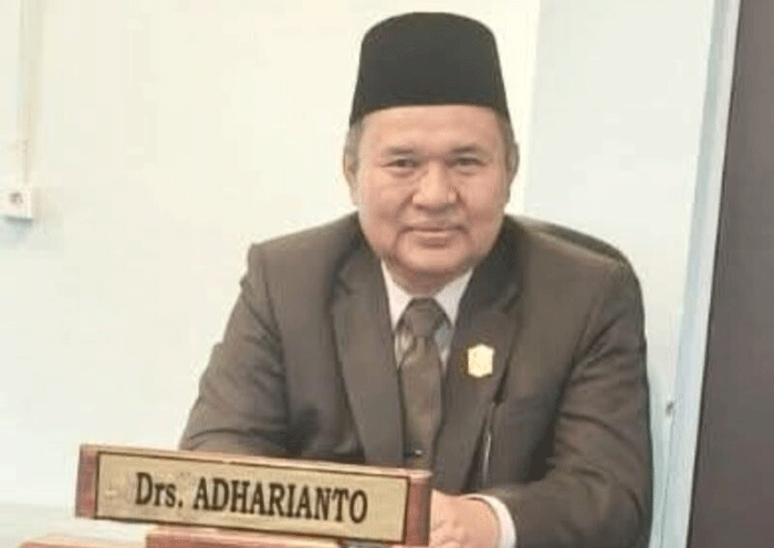 Anggota DPRD Kota Sungai Penuh, Adharianto