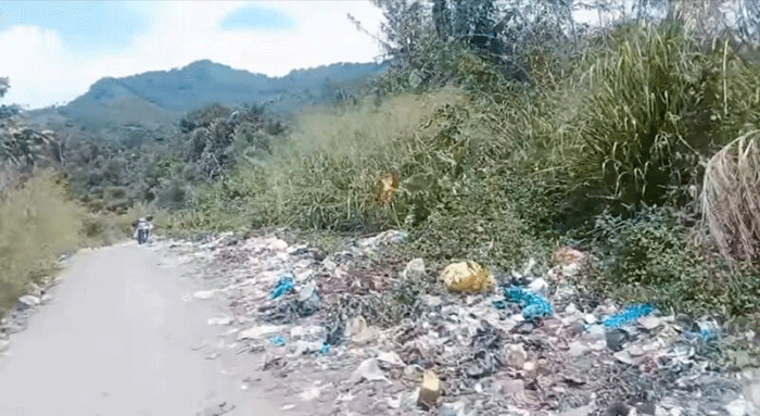 Tempat pembuangan sementara (TPS) liar yang semakin meluas di Kerinci