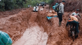 Kondisi jalan di Desa Renah Pemetik