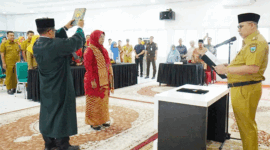 Pelantikan Wita Desi Susanti sebagai Penjabat (Pj) Sekretaris Daerah Kota Padang Panjang.