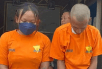 Foto pasangan kekasih nyuri motor demi nyabu. Revi Renaldo (24) dan kekasihnya yang masih di bawah umur, SA (17), terpaksa merayakan Lebaran 2026 di balik jeruji besi usai ditangkap polisi terkait kasus pencurian sepeda motor yang digunakan untuk membeli sabu.