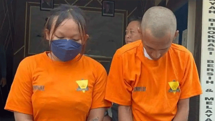 Foto pasangan kekasih nyuri motor demi nyabu. Revi Renaldo (24) dan kekasihnya yang masih di bawah umur, SA (17), terpaksa merayakan Lebaran 2026 di balik jeruji besi usai ditangkap polisi terkait kasus pencurian sepeda motor yang digunakan untuk membeli sabu.