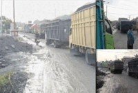 Arus truk batu bara yang terus melintas ikut memperparah kemacetan