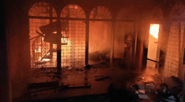 Foto: Kebakaran ludeskan rumah dua lantai di Siteba, Padang. (dok. Damkar Kota Padang).