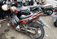 Kondisi Yamaha Jupiter yang terlibat kecelakaan dengan Harley Davidson di Kapanewon Temon, Kabupaten Kulon Progo. Foto: Arfiansyah Panji Purnandaru/kumparan