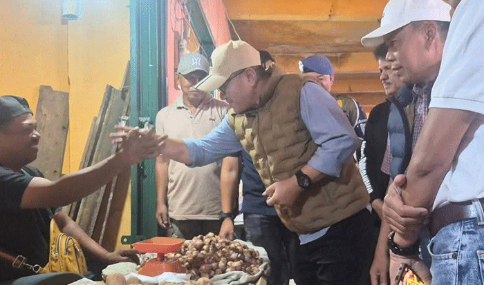 dialog wako alfin dengan pedagang pasar