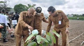 Wakil Wali Kota Azhar Hamzah menghadiri pelantikan HKTI Provinsi Jambi di Muaro Jambi