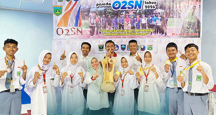 Atlet MAN 1 Padang Panjang yang juara umum O2SN.