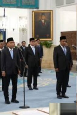 Prabowo Lantik Nuzran Joher sebagai Anggota Ombudsman RI Periode 2026–2031