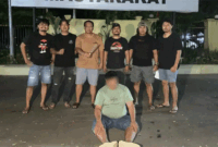 Satreskrim Polresta Padang mengamankan terduga pelaku penikaman terhadap kerabat sendiri di Kecamatan Kuranji, Kota Padang, Selasa (28/4/2026) malam. Kepala Subunit Operasional Satuan Reserse Kriminal Polresta Padang, Ipda Ryan Fermana sebut terduga pelaku menyerahkan diri usai menikam kerabatnya.