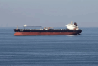 Kapal tanker minyak melintas di Selat Hormuz pada 21 Desember 2018. (Reuters/Hamad I Mohammed)