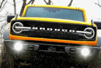 Ford Bronco 2026 hadir kembali dengan paket Wildtrak dan performa off-road tangguh. /