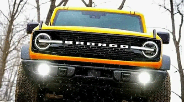Ford Bronco 2026 hadir kembali dengan paket Wildtrak dan performa off-road tangguh. /