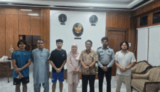 KJRI Karachi telah menemui 3 orang Anak Buah Kapal (ABK) berkewarganegaraan Indonesia yang selamat dari serangan rudal yang menimpa sebuah kapal dagang MV Gold Autumn pada Selasa (7/4/2026). Foto: DOK. KJRI Karachi