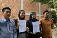 ENGGELAPAN-WNA asal Malaysia melaporkan seorang warga Jambi atas dugaan penggelapan dana kerja sama bisnis dengan total kerugian mencapai Rp210 juta. 
