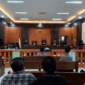 Sidang baragendakan pembacaan tuntutan terhadap terdakwa Ari Asman alias Badai di Pengadilan Negeri Padang pada Kamis (15/4). ANTARA/HO-Kejaksaan