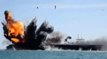 Ketegangan antara Iran dan Amerika Serikat kembali meningkat setelah insiden penyerangan kapal dagang Iran di kawasan Teluk Oman. 