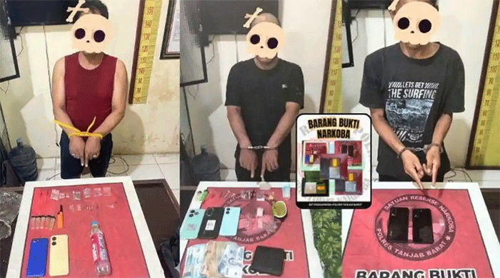 Kolase foto bandar sabu diciduk polisi di Tanjab Barat Jambi. Satuan Reserse Narkoba (Satresnarkoba) Polres Tanjung Jabung Barat, Provinsi Jambi meluncurkan serangan mendadak terhadap jaringan peredaran gelap narkotika di wilayah Kelurahan Teluk Sialang, Kecamatan Tungkal Ilir. Dalam operasi senyap yang berlangsung dramatis pada Rabu (22/04/2026), tiga pria yang diduga kuat sebagai pemain utama di wilayah tersebut berhasil diringkus tanpa perlawanan berarti. 


Artikel ini telah tayang di TribunJambi.com dengan judul Operasi Senyap di Teluk Sialang Tanjabbar Jambi: Polisi Ringkus 3 Bandar Sabu, https://jambi.tribunnews.com/news/1194704/operasi-senyap-di-teluk-sialang-tanjabbar-jambi-polisi-ringkus-3-bandar-sabu?page=2.
Penulis: Darwin Sijabat | Editor: Darwin Sijabat