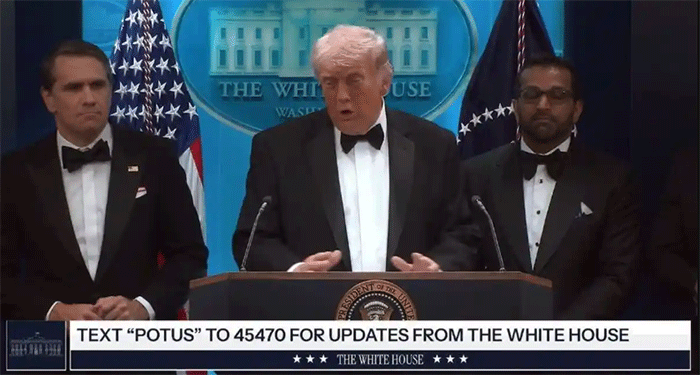 Presiden Amerika Serikat, Donald Trump. Tangkap layar YouTube The White House menampilkan Presiden AS Donald Trump menyampaikan pidato setelah insiden jamuan makan malam koresponden Gedung Putih, Sabtu 25 April 2026. Donald Trump mengungkap identitas dan foto pelaku penembakan di acara makan malam koresponden Gedung Putih. 