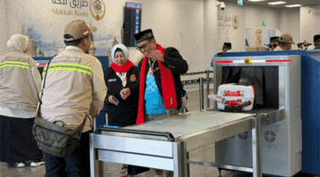 Kedatangan jemaah haji Indonesia lewat jalur Makkah Route atau fast track di Bandara Prince Muhammad Bin Abdul Aziz, Madinah. Foto: Lutfan Darmawan/kumparan