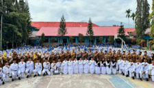SMA Negeri 1 Sungai Penuh Bersama Kapolres Kerinci. (Foto:Dok: SMA 1)