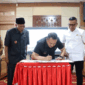 Penandatanganan kerja sama dilakukan langsung oleh Wali Kota Sungai Penuh, Alfin, SH dengan Kepala Kejaksaan Negeri Sungai Penuh, Robi Harianto, SH., MH. Senin (6/4).