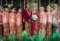 Foto : jasa foto pernikahan  murah sidoarjo | Rizky Yuniar Mauludi - Wedding.