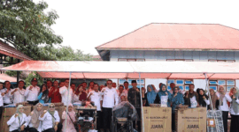 Penyerahan bantuan ATENSI Sungai Penuh 