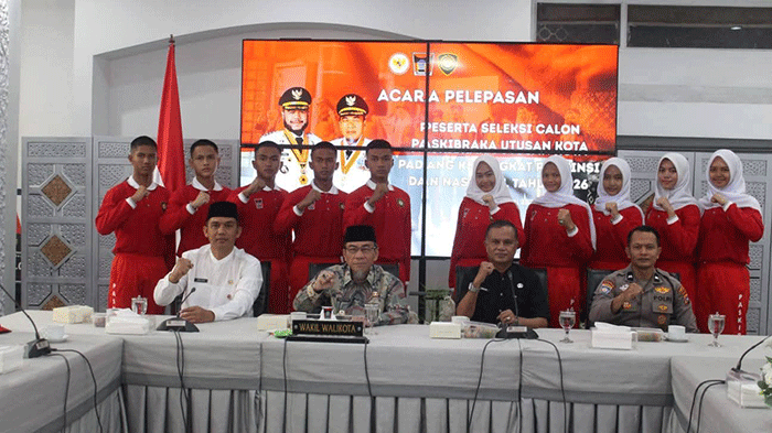 10 calon Paskibraka utusan Kota Padang pada seleksi tingkat provinsi dan nasional.