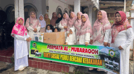 Ibu-ibu Majelis Taklim Permata Al-Mubaraqah