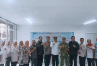 Wako Sungai Penuh Alfin menghadiri peresmian operasional 1.061 Koperasi Desa/Kelurahan Merah Putih (KDMP) di Desa Aur Duri sebagai upaya memperkuat ekonomi masyarakat.