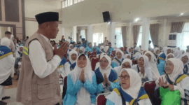 Wawako Azhar Hamzah Sambut Jamaah Calon Haji Sungai Penuh di Asrama Haji Jambi