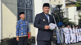 Wali Kota Alfin membacakan sambutan Menteri Komunikasi dan Digital RI, Meutya Viada Hafid