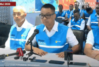 Direktur Utama (Dirut) PLN Darmawan Prasodjo dalam konferensi pers di Jakarta, Sabtu (23/5/2026). Darmawan Prasodjo mengungkapkan indikasi awal penyebab terjadinya gangguan sistem kelistrikan yang mengakibatkan listrik padam atau blackout di sebagian Sumatera sejak Jumat (22/5/2026) malam.