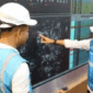 General Manager PLN UID Riau dan Kepulauan Riau, Didik Wicaksono (kanan), berkoordinasi dengan Manajer PLN UP2D Riau, Andi Setiawan (kiri) di ruang Riau Command Center (RCC) PLN UP2D Riau, Pekanbaru. Insiden mati lampu massal atau blackout yang melumpuhkan sebagian besar Pulau Sumatera, termasuk Provinsi Jambi sejak Jumat (22/5/2026) malam menyisakan pertanyaan besar di benak publik mengenai lambatnya proses pemulihan.  