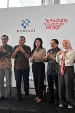 Komdigi Terapkan Registrasi SIM Card dengan Pengenalan Wajah Secara Nasional