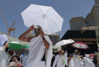 Jemaah haji bertawaf di Masjidil 