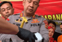 Kapolresta Jambi, Kombes Pol Boy Sutan Binanga Siregar, Selasa (5/5/2026).Polresta Jambi memusnahkan barang bukti narkotika hasil pengungkapan Januari–April 2026 sekaligus mencatat lonjakan signifikan kasus dan tersangka. 
