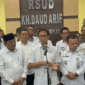 Menteri Kesehatan, Budi Gunadi Sadikin, akan mereview proses internship di Rumah Sakit Umum Daerah (RSUD) KH Daud Arif Kuala Tungkal, Kabupaten Muaro Jambi. Hal itu disampaikannya saat konferensi pers di rumah sakit tersebut, pada Rabu (6/5/2026). 
