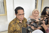 Dirjen Migas Kementerian ESDM Laode Sulaiman di kantornya, Jumat (3/10/2025). Foto: Ave Airiza Gunanto/kumparan