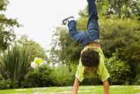 ilustrasi freestyle handstand 