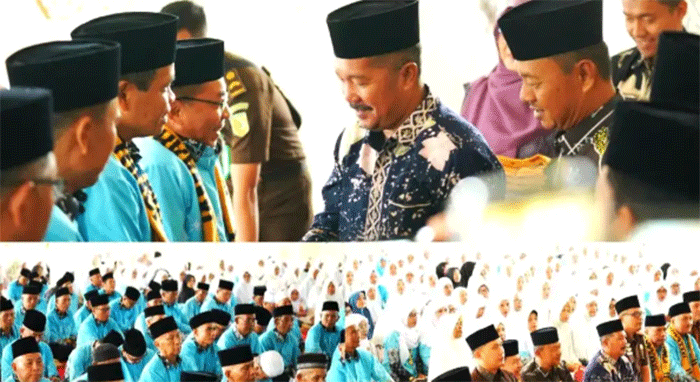 Kolase Bupati Kerinci Monadi Melepas Keberangkatan 413 Calon Haji Asal Kabupaten Kerinci.